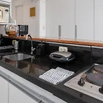 Curtacopacabana Studio Funcional Com Tudo Embaixo